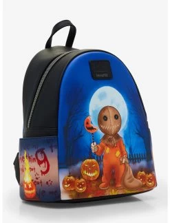 Loungefly Trick 'R Treat Glow-In-The-Dark Sam Mini Backpack -Toy World Shop 20568498 av3