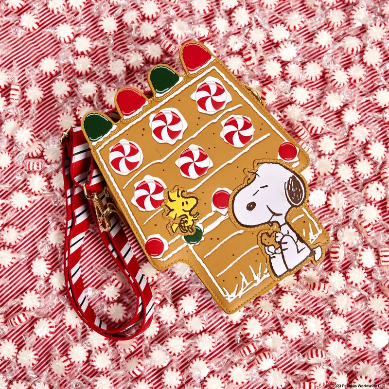 LOUNGEFLY Peanuts Snoopy Gingerbread House Scented Crossbody Bag 4 LOUNGEFLY Peanuts Snoopy Gingerbread House Scented Crossbody Bag - Image 2