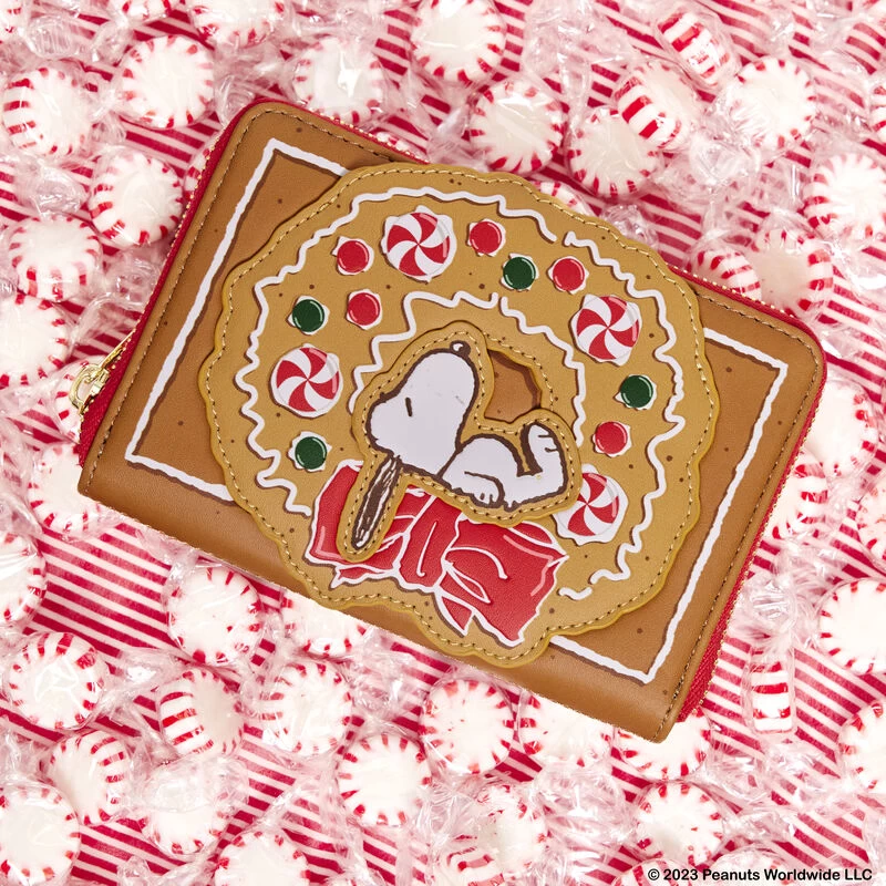 LOUNGEFLY Peanuts Snoopy Gingerbread Wreath Scented Zip Around Wallet 4 LOUNGEFLY Peanuts Snoopy Gingerbread Wreath Scented Zip Around Wallet - Image 2