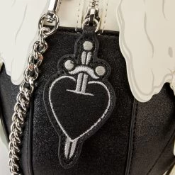Stitch Shoppe Evil Queen Exclusive Black Glitter Poison Apple Glow Crossbody Bag - Loungefly USA Exclusive -Toy World Shop WDSSTB0036 SSDISNEYEVILQUEENPOISONBLACKAPPLECROSSBODY3392DETAIL