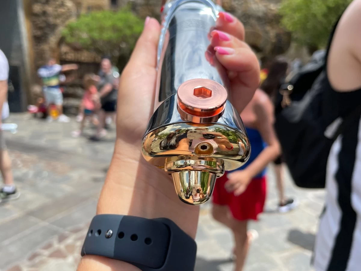 STAR WARS Galaxy's Edge Darth Sidious Legacy Lightsaber Hilt - Disney Parks Exclusive 9 STAR WARS Galaxy's Edge Darth Sidious Legacy Lightsaber Hilt - Disney Parks Exclusive - Image 7
