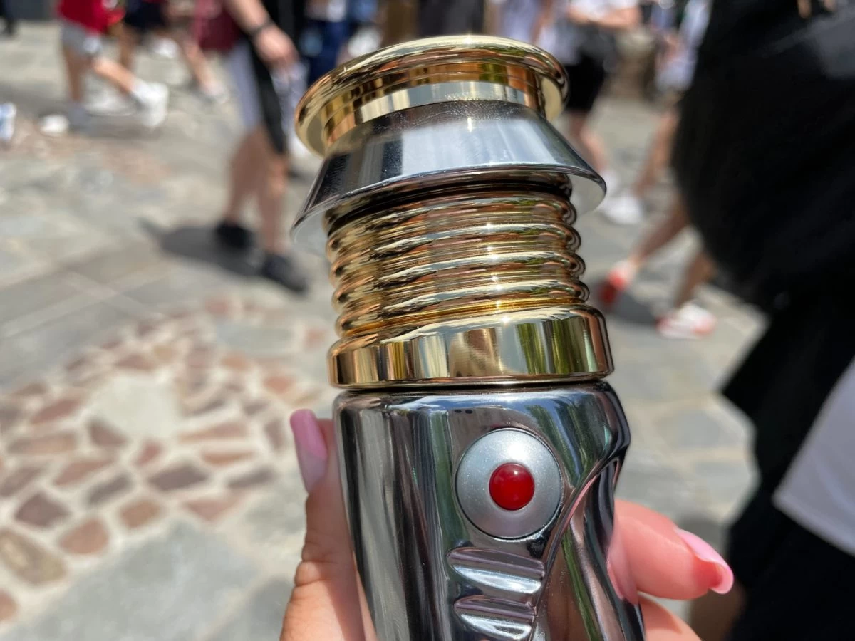 STAR WARS Galaxy's Edge Darth Sidious Legacy Lightsaber Hilt - Disney Parks Exclusive 14 STAR WARS Galaxy's Edge Darth Sidious Legacy Lightsaber Hilt - Disney Parks Exclusive - Image 12